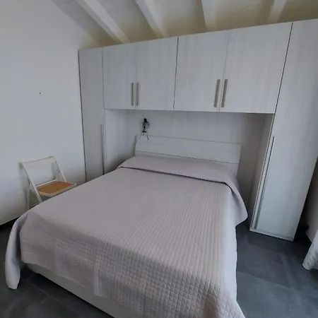 Incantevole Con Parcheggio Privato * 카스텔사르도
